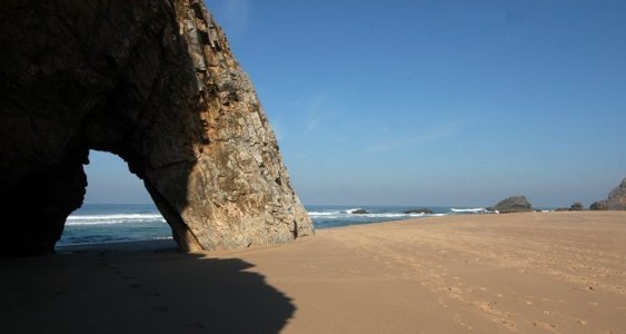 Adraga beach